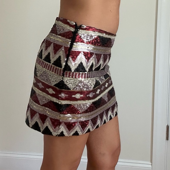 Sequined Aztec Patter Mini Skirt - Picture 4 of 9